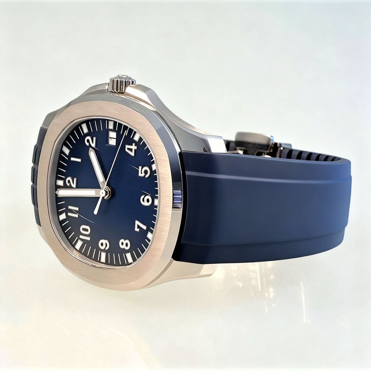 Reloj elegante de pulsera para hombre