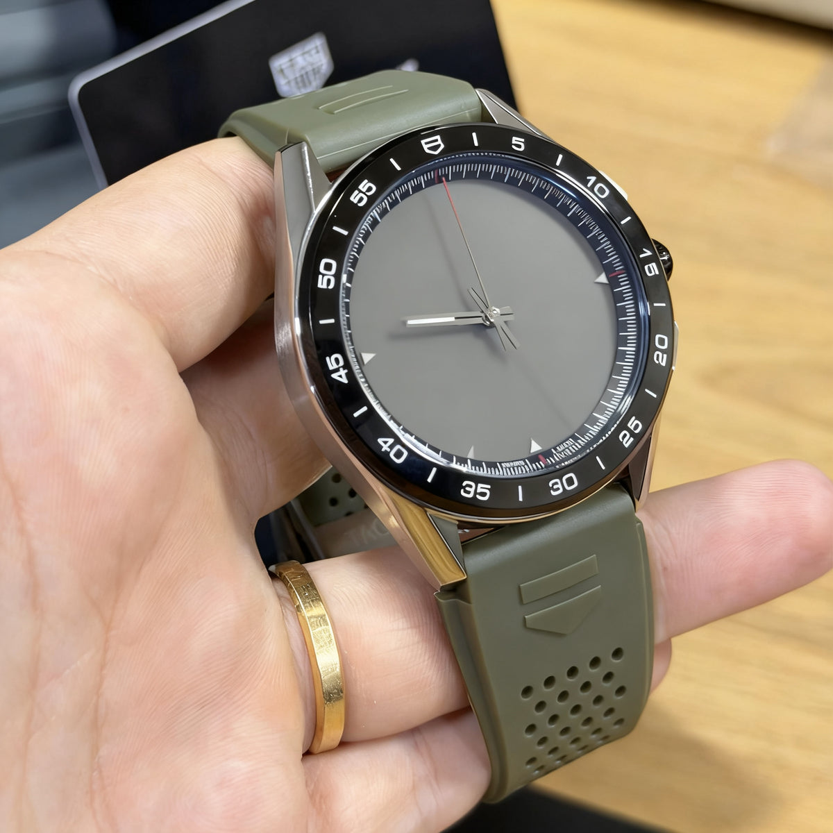 Reloj elegante para hombre clásico