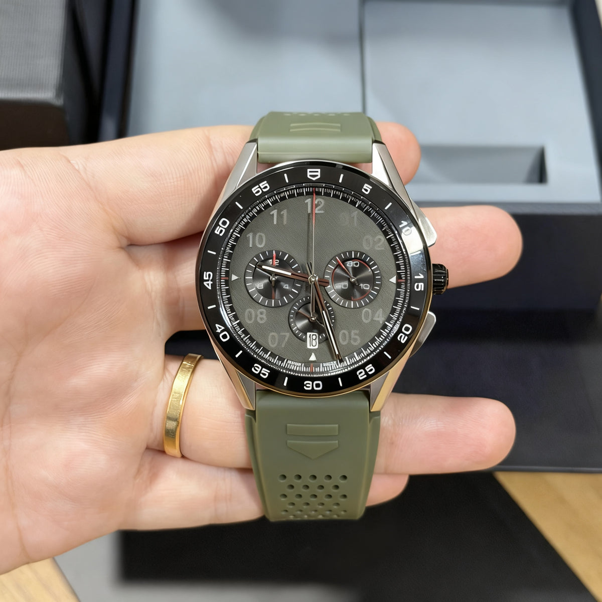 Reloj elegante para hombre clásico